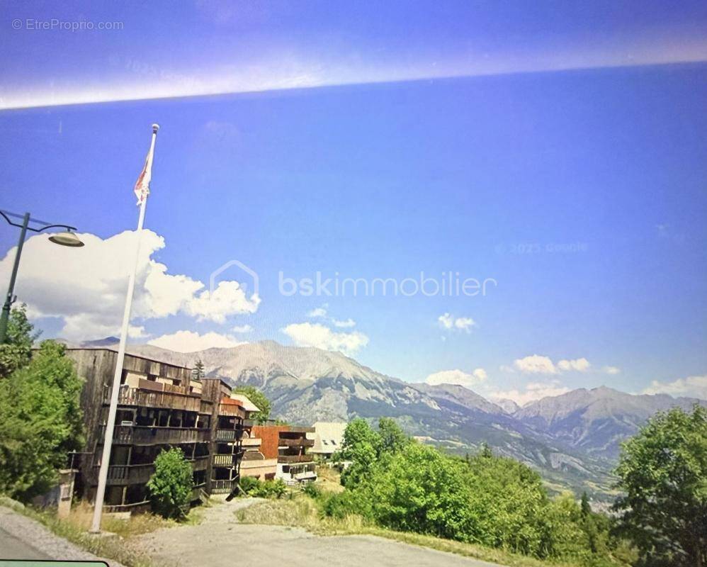 Appartement à UVERNET-FOURS