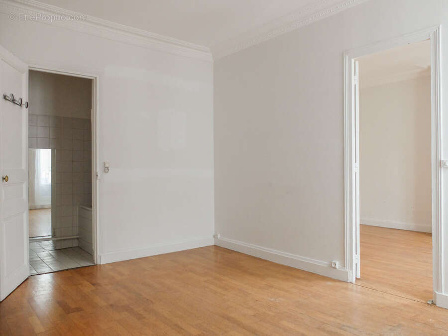 Appartement à LEVALLOIS-PERRET