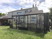 Maison à SAINT-PIERRE-LES-NEMOURS