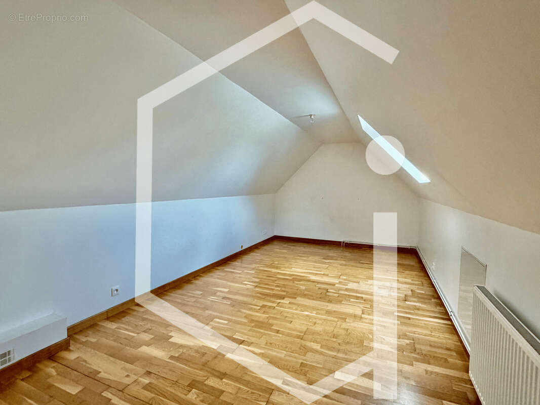 Maison familiale avec sous-sol complet au cœur de Boulleret - photo 15