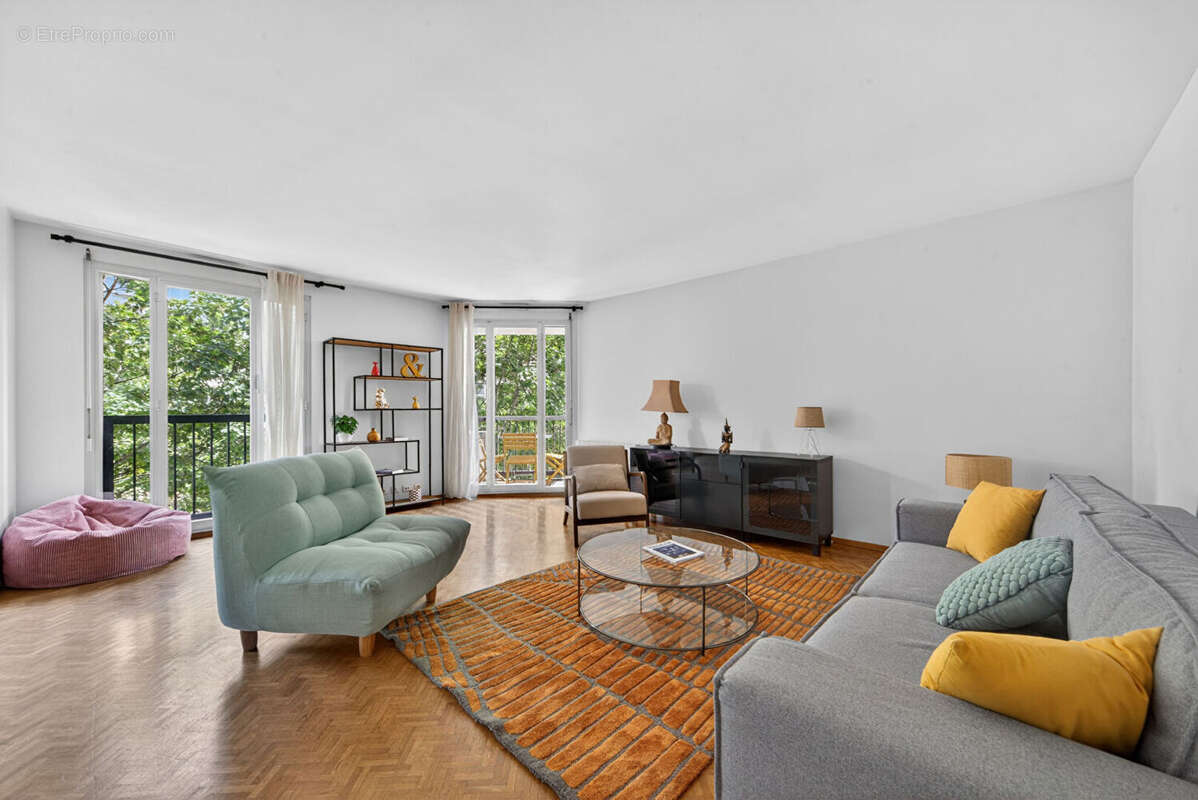 Appartement à PARIS-12E
