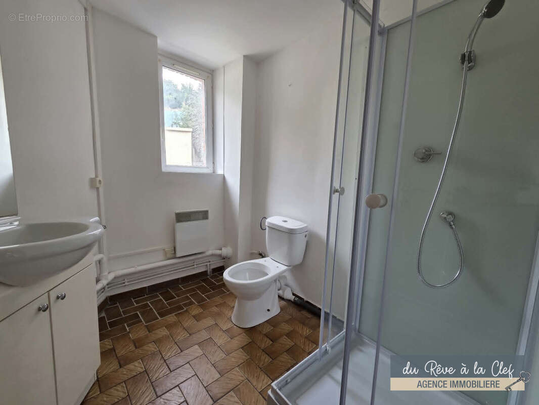 Immeuble de rapport 4 studios - Centre BERNAY. - photo 6