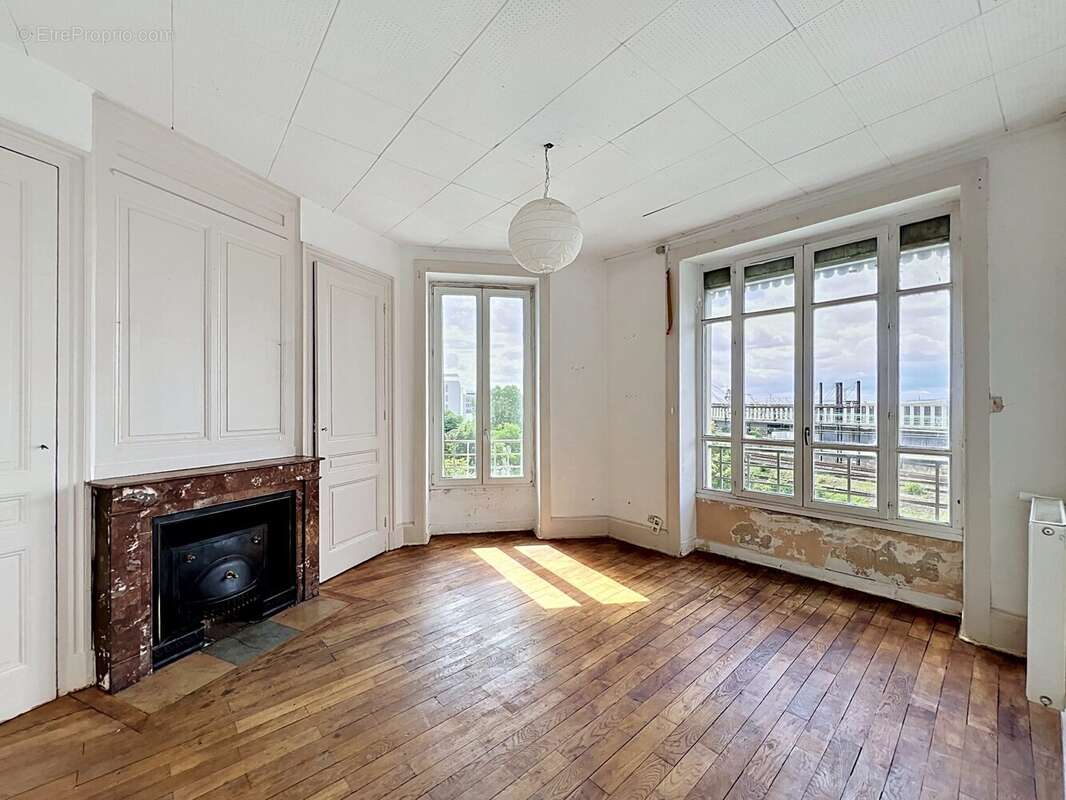 Appartement à LYON-7E