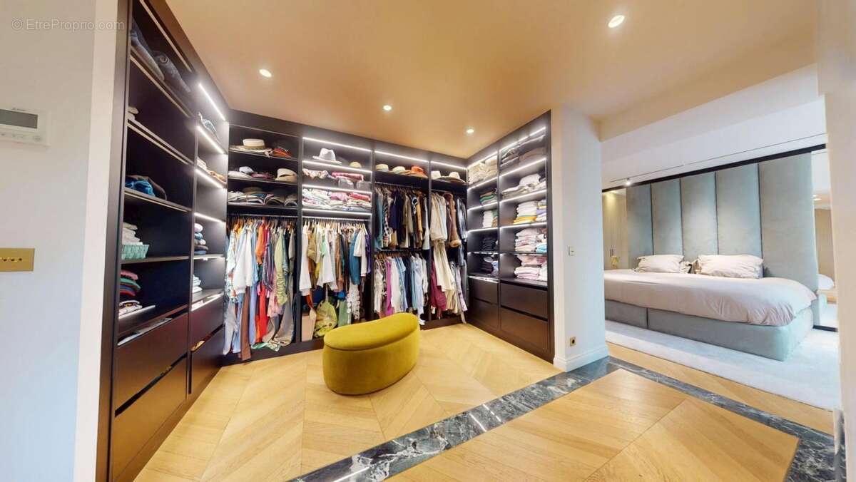 Maison à SAINT-MAUR-DES-FOSSES