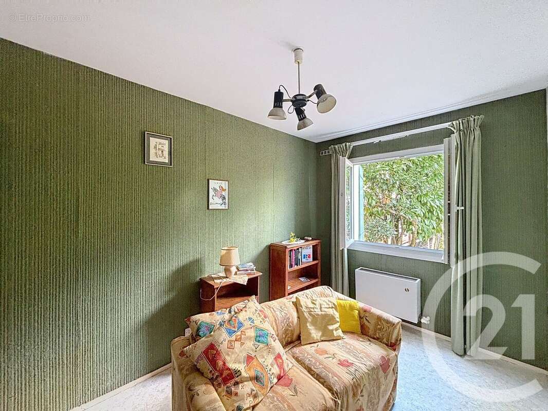 Maison à L&#039;ISLE-D&#039;ESPAGNAC