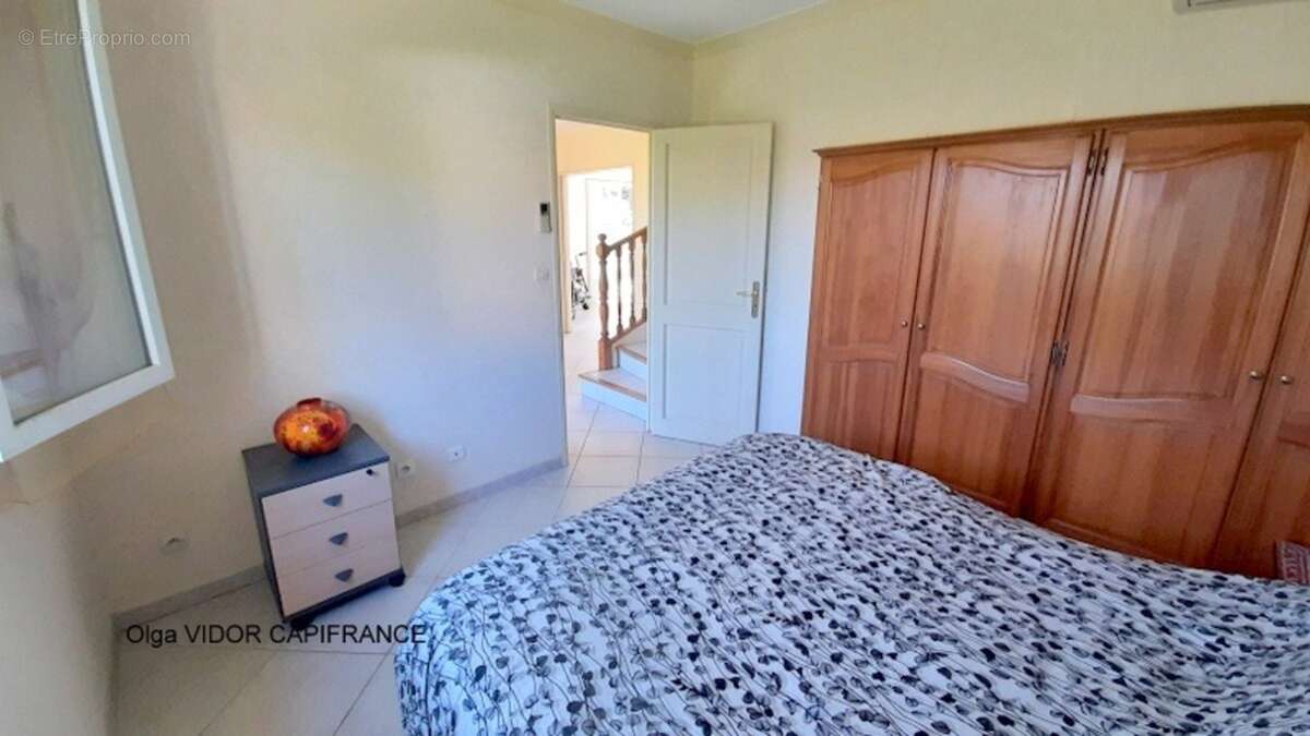 Dpt Hérault (34), à vendre LE GRAU D'AGDE maison P5  terrain 1000 m² double garage - photo 16