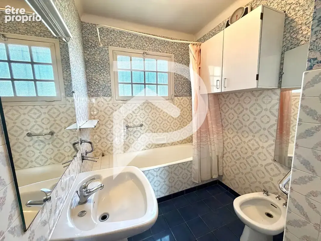 Maison Artix 10 pièces 200 m² - photo 8