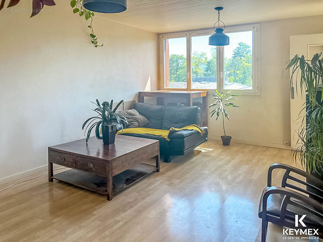 Appartement à BRY-SUR-MARNE