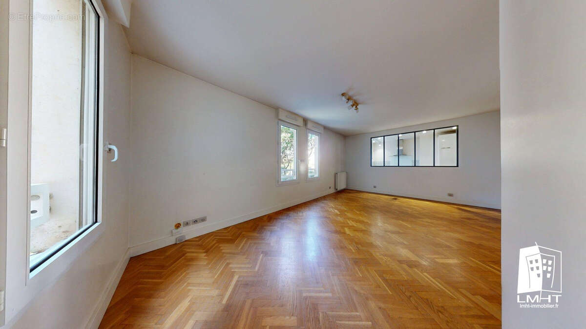 Appartement à SEVRES