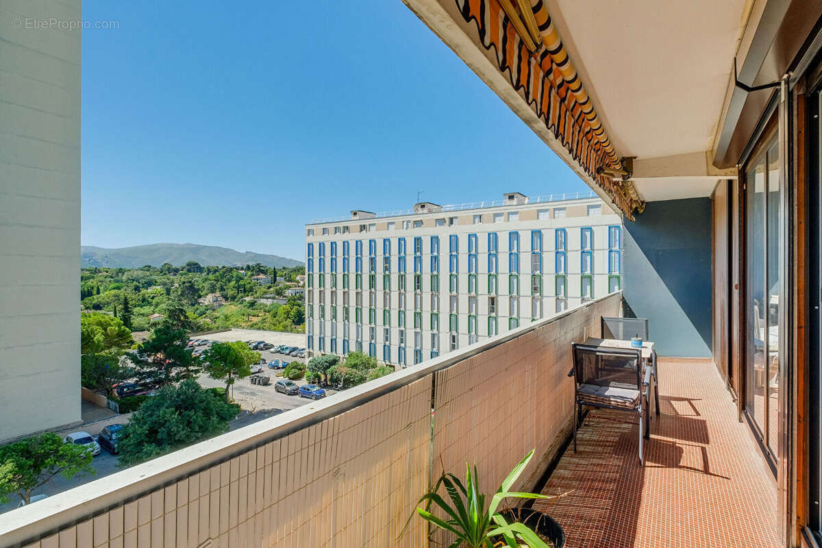 Appartement à MARSEILLE-13E