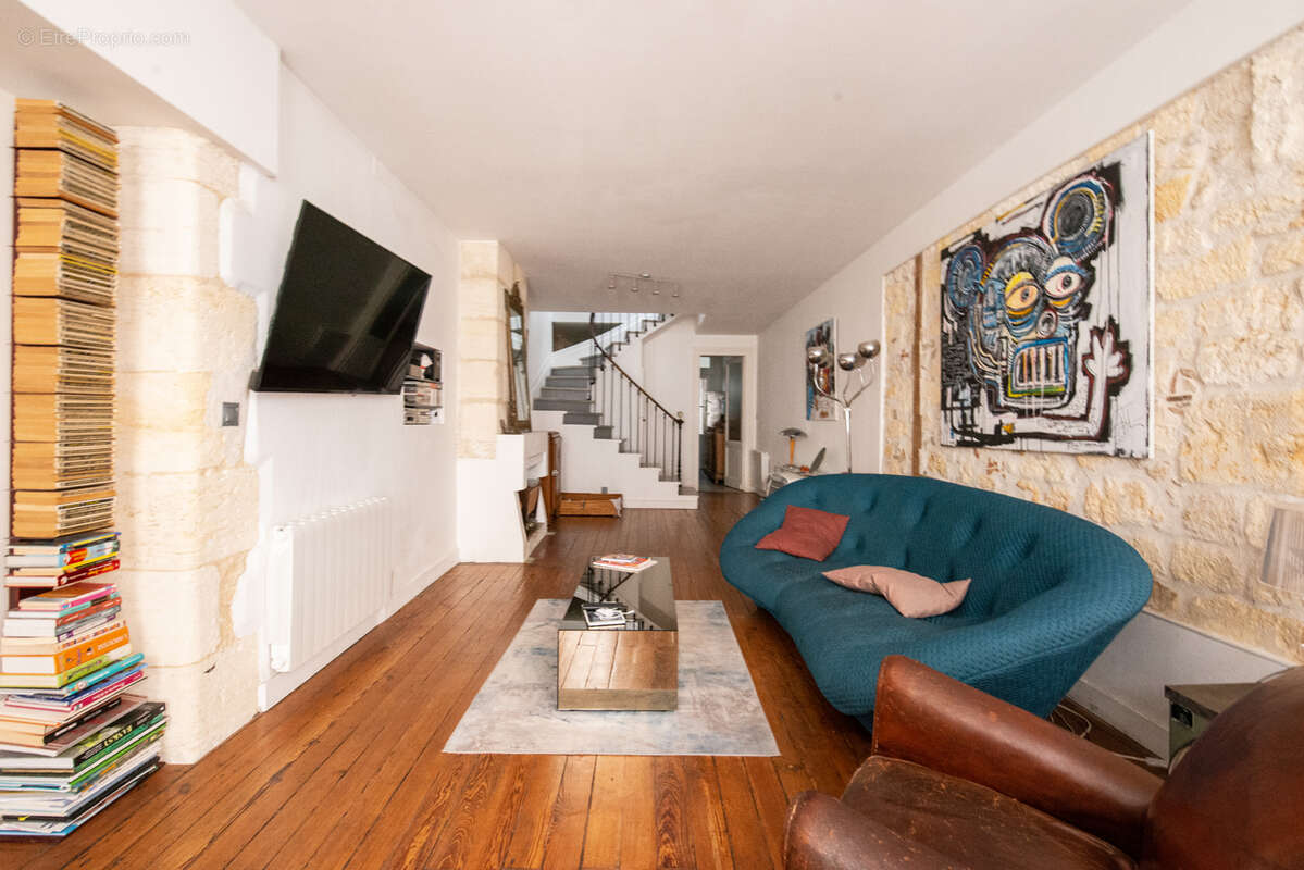 Appartement à BORDEAUX