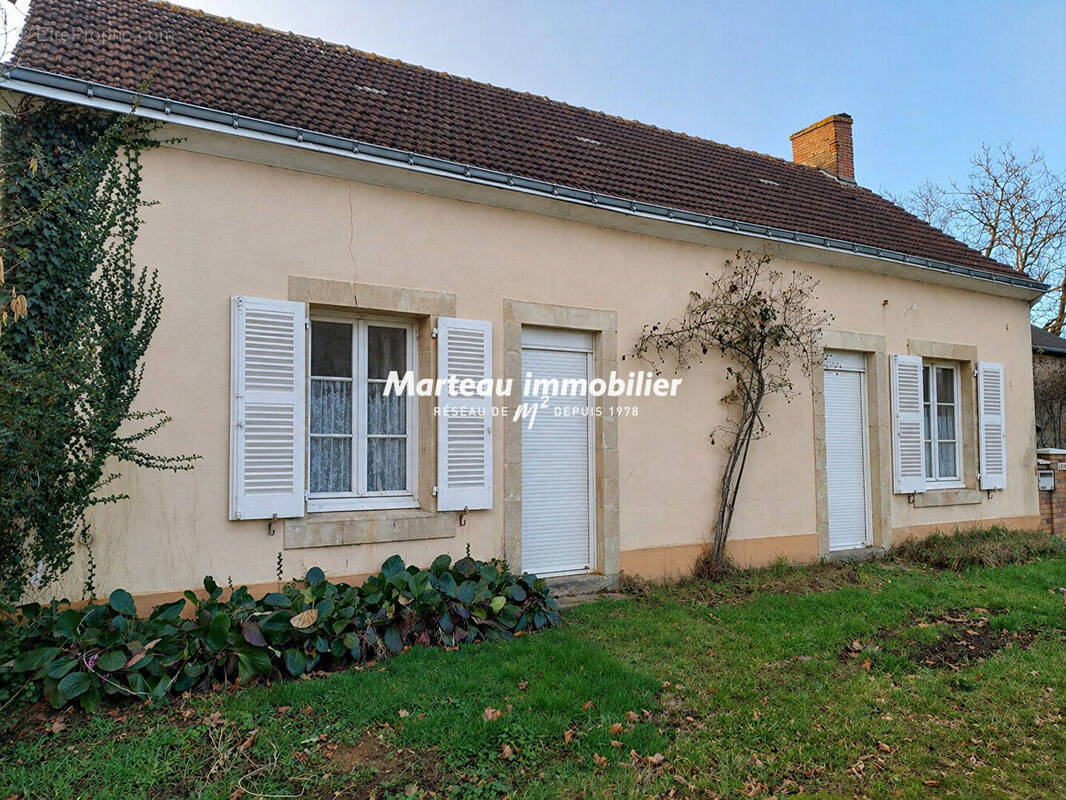 Maison à SARGE-LES-LE-MANS