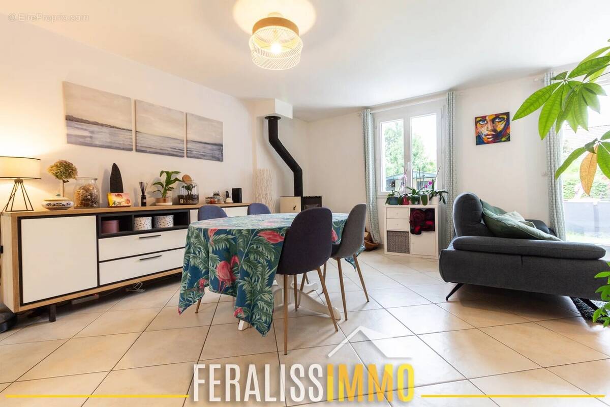 Maison individuelle au coeur de Neuville ! - photo 3