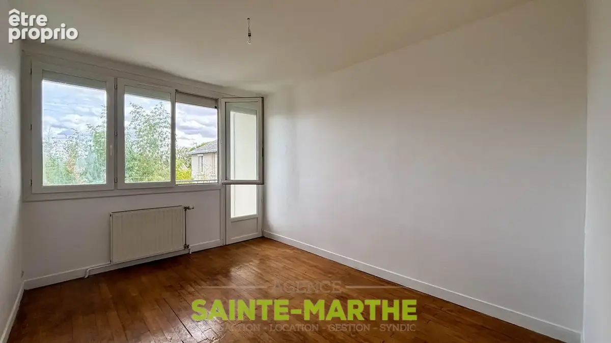 Niort, appartement 3 chambres, balcon, garage. - photo 3