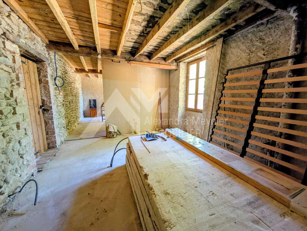 Maison à MONTMIRAL