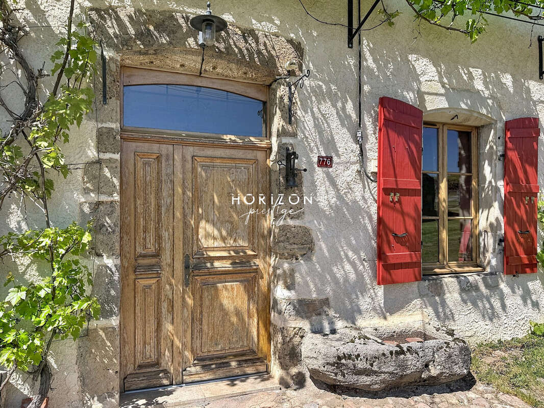 Maison à MARY