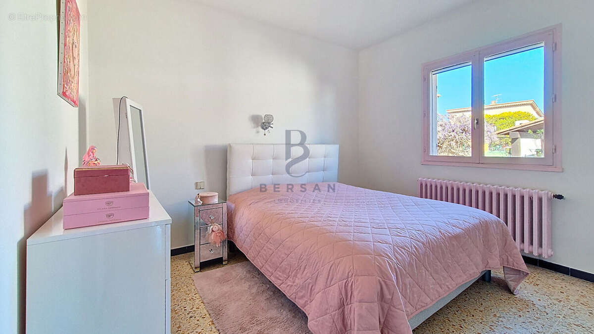 Maison à FREJUS