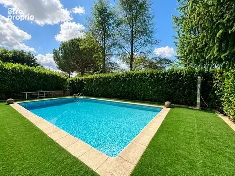 Maison 300 m² à Valbonne  - photo 2