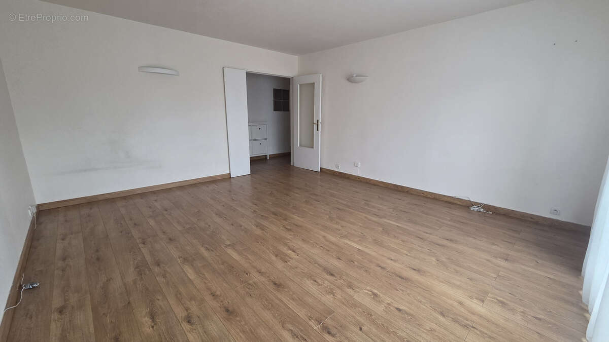 Appartement à LIMEIL-BREVANNES