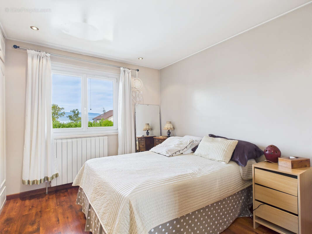 Maison à ANTHY-SUR-LEMAN