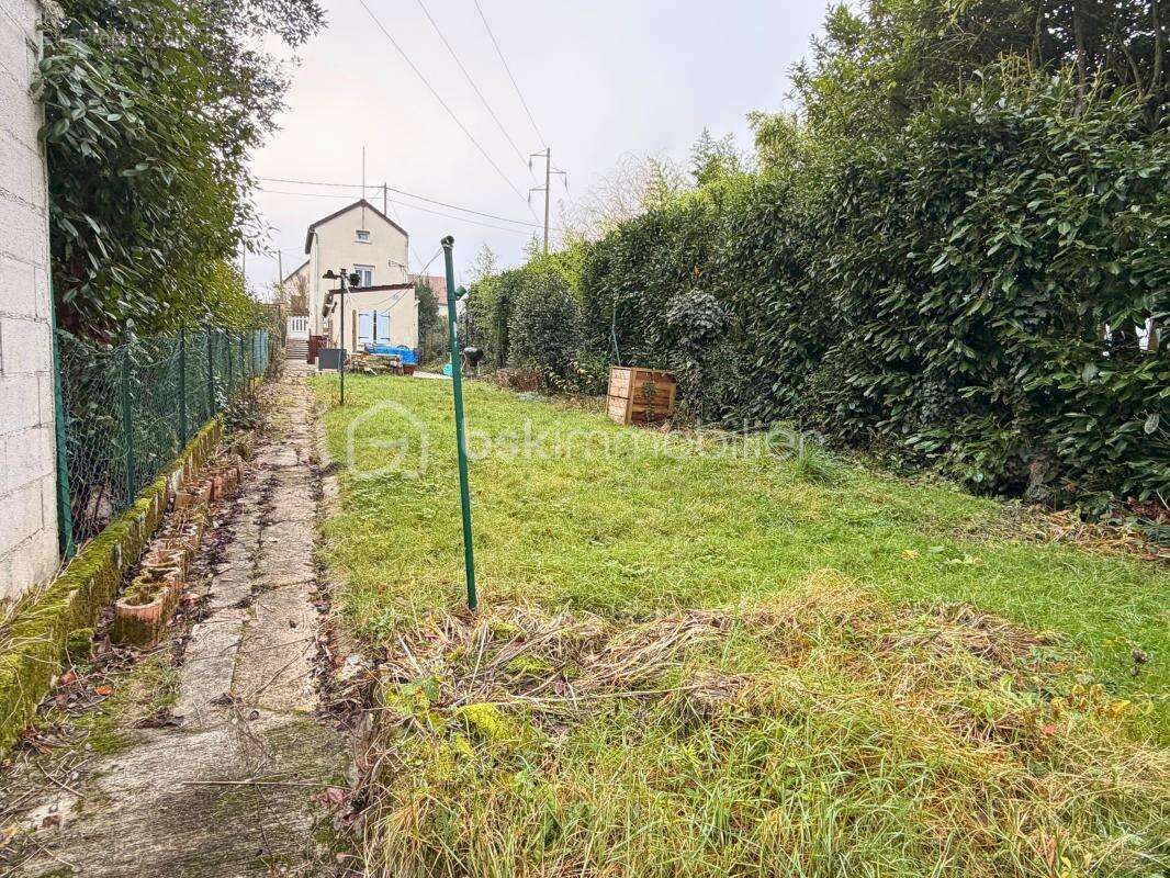 Maison à DAMMARIE-LES-LYS