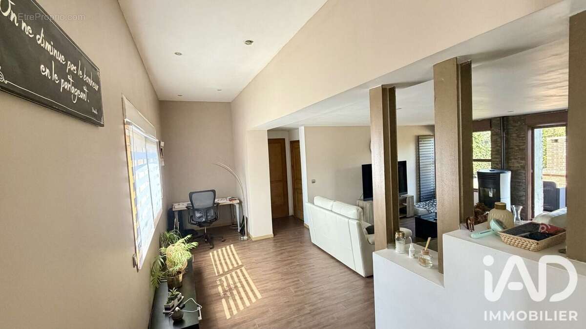 Maison 112 m² à Loison-Sous-Lens  - photo 6