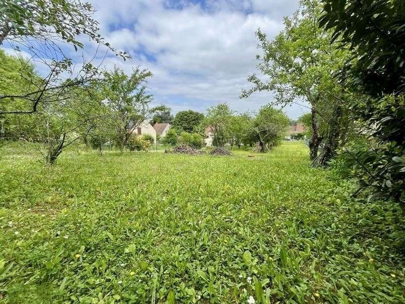 Terrain 596 m² à Vaureal  - photo 2
