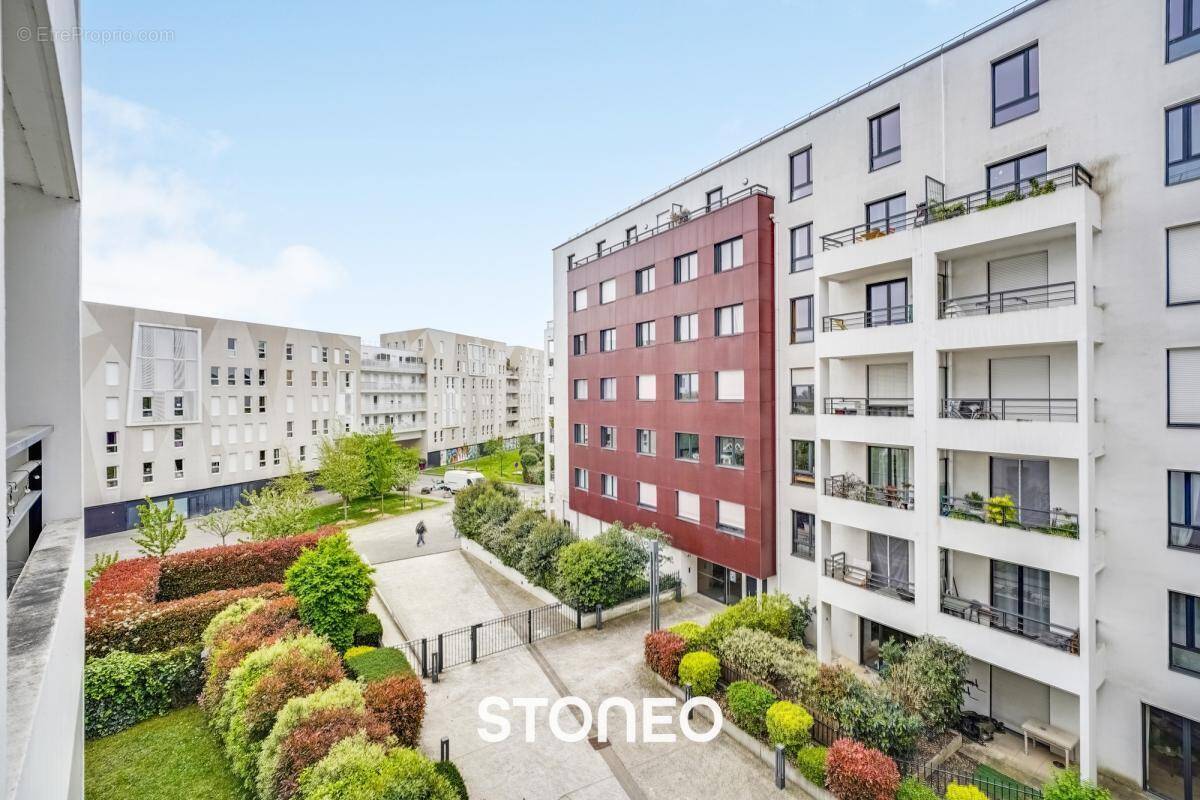 Appartement à ISSY-LES-MOULINEAUX