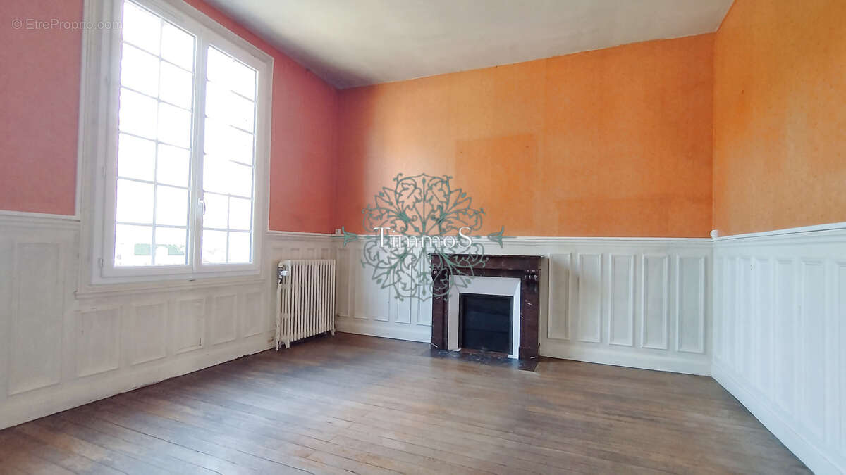 Maison à BEAUVAIS