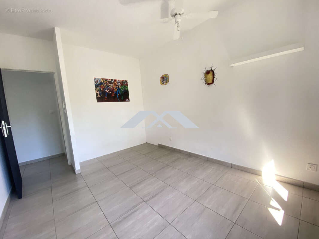 Maison 135 m² à Saint-Joseph  - photo 9