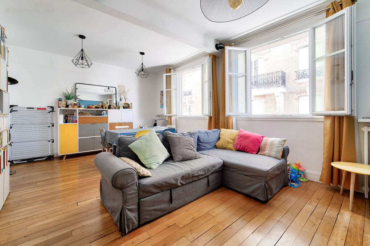 Appartement à COLOMBES