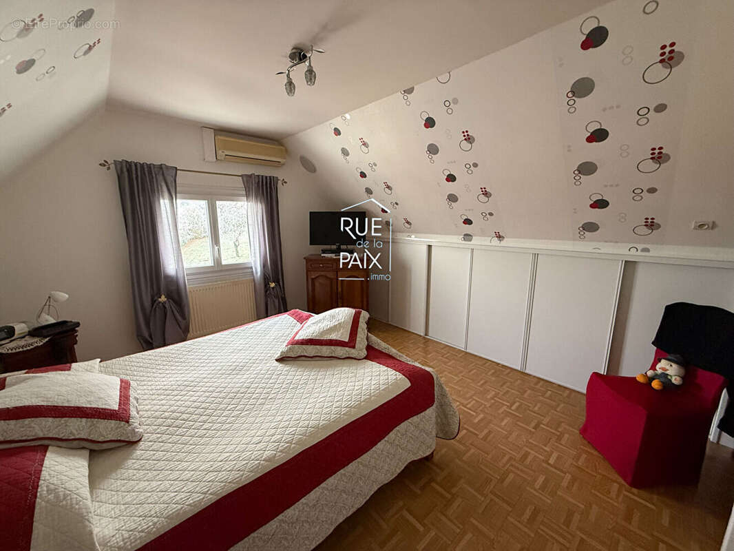 Maison à COLOMBIERS