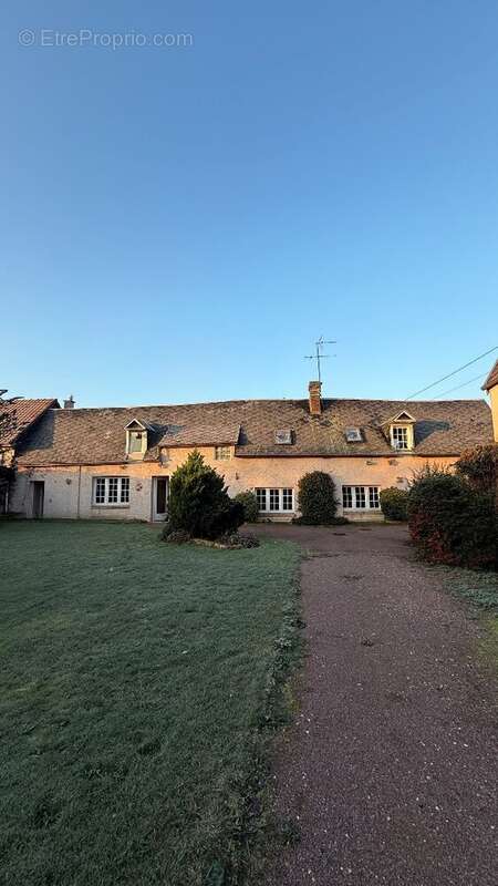 Maison à SAINT-PIERRE-LES-ELBEUF