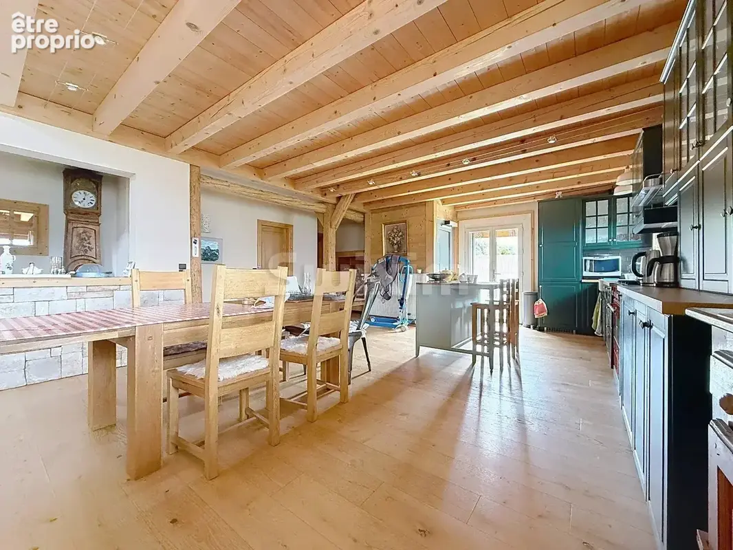 Grande et belle ferme coteau sud de passy - photo 10