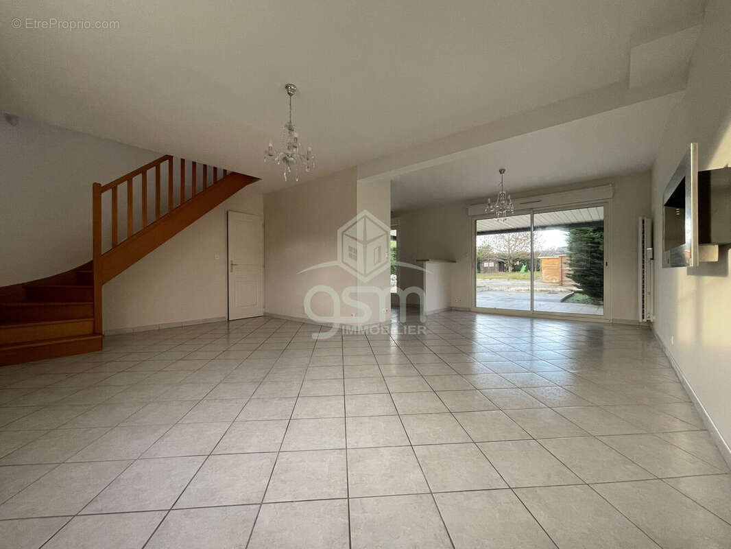 Maison à CHAMBRAY-LES-TOURS