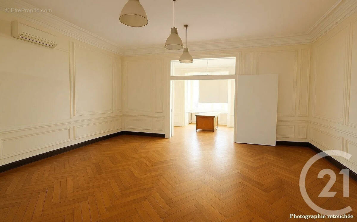 Appartement à MENTON