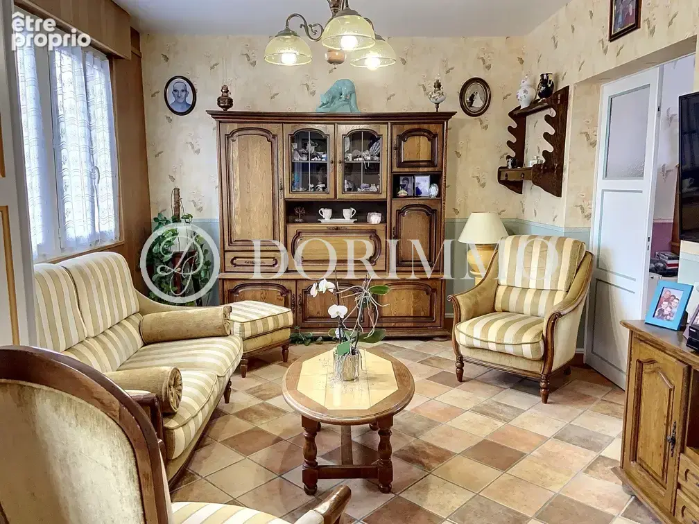 Photo Maison à Breteuil au prix de 229 900€