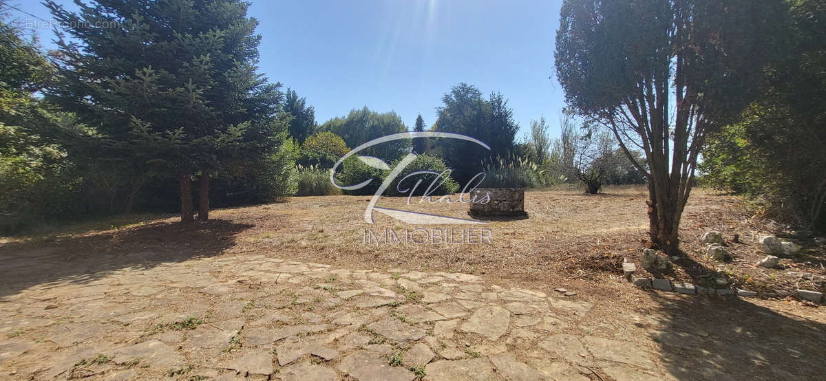 Maison à SAINT-TROJAN