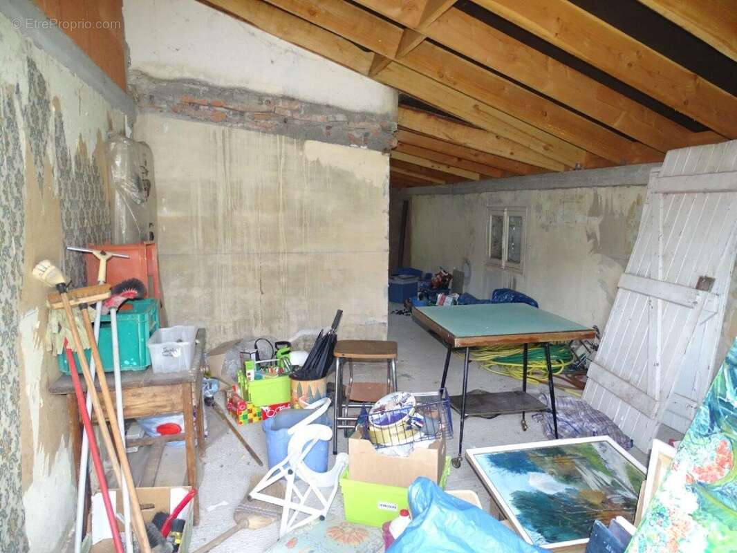 Maison à LA SALVETAT-SAINT-GILLES