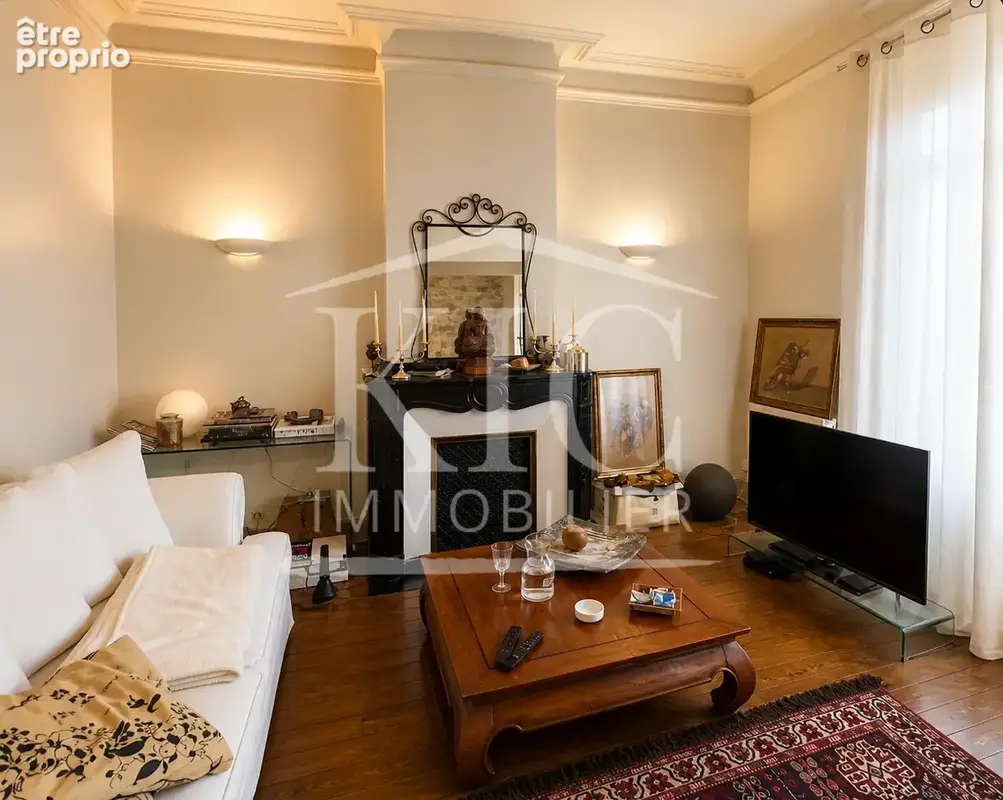 CARCASSONNE - Immeuble de rapport : local commercial + T3 + T2 - photo 6