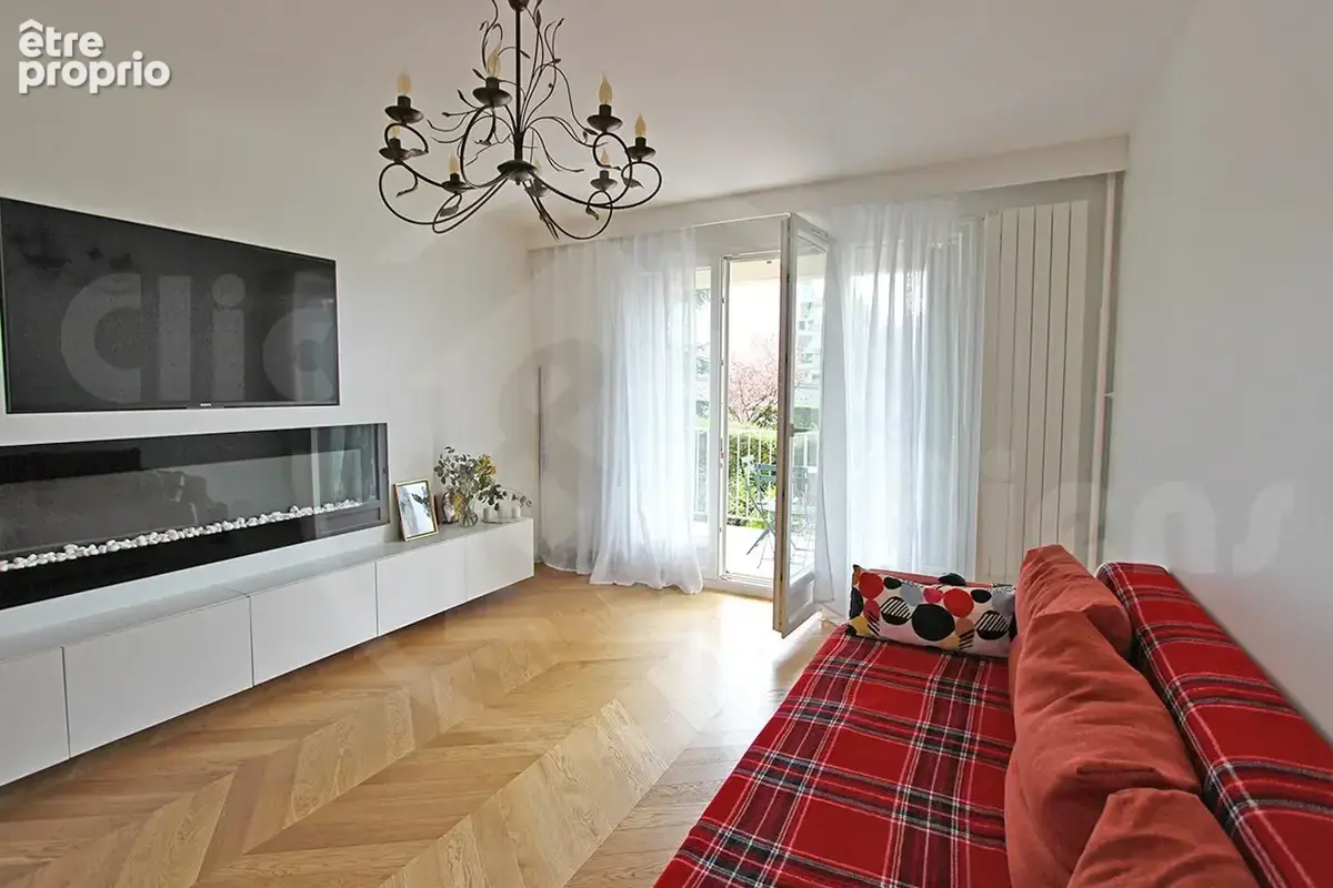 Appartement à VERSAILLES