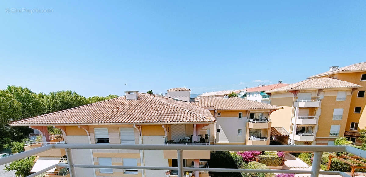 Appartement à FREJUS