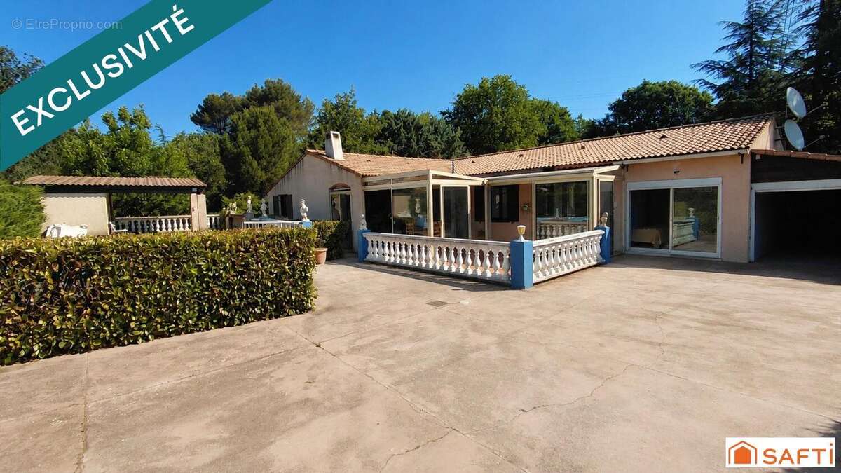 Maison 139 m² à Saint-Maximin-La-Sainte-Baume  - photo 2