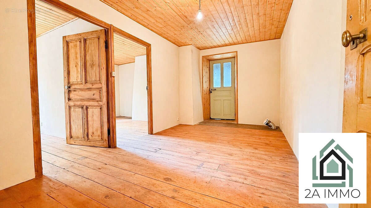 Maison à LA GOUTELLE