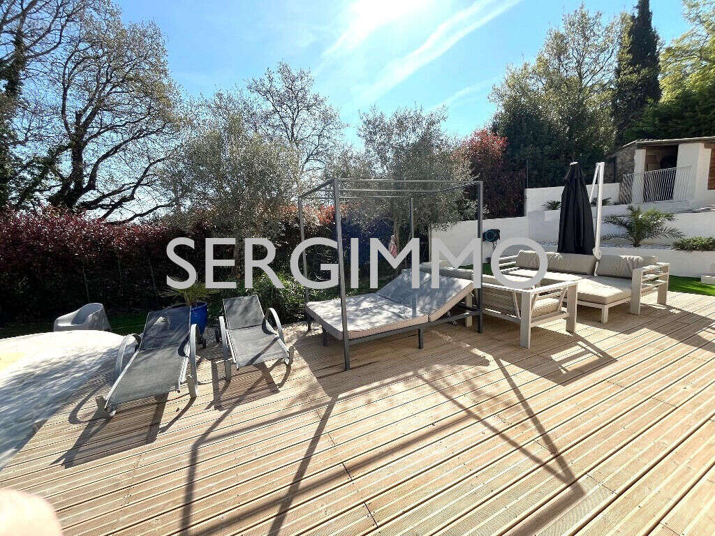 Maison à MONTAUROUX