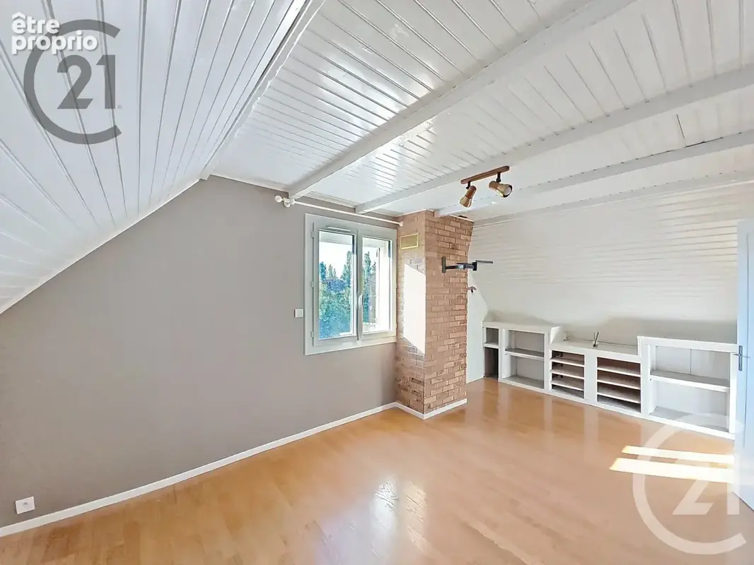 Maison 6 pièces 115 m² à vendre à Moeurs-Verdey (51120) - photo 7