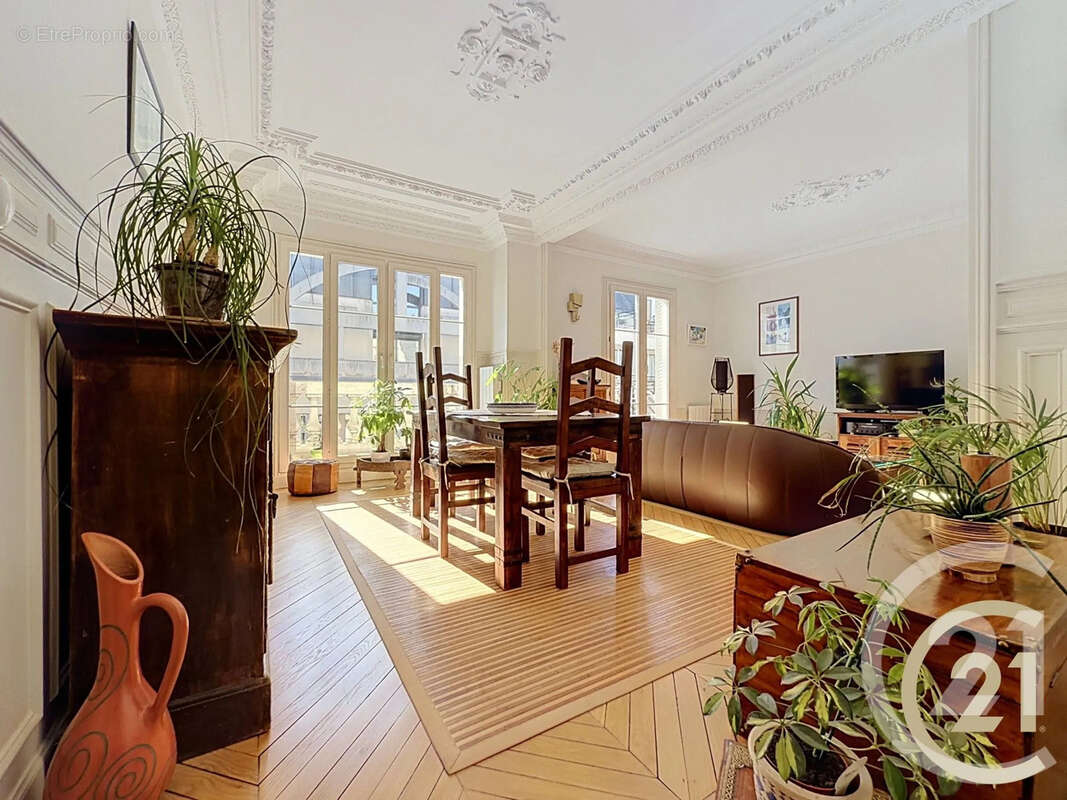 Appartement 66 m² à Paris-12e  - photo 4