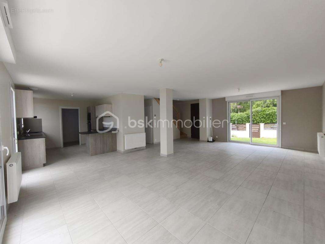 Maison à SAINT-WITZ