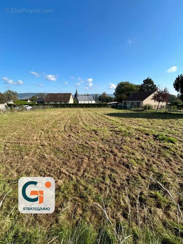 Terrain à ANNEVILLE-AMBOURVILLE