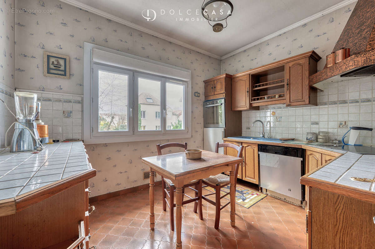 Maison à BRY-SUR-MARNE